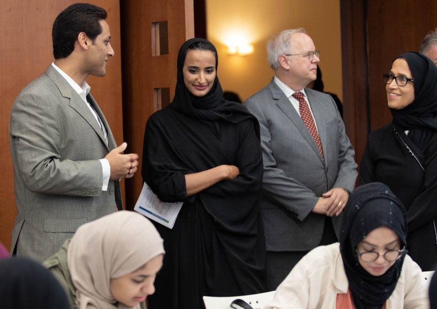 H.E. Sheikha Hind visits the computer science workshop at Experience CMU-Q