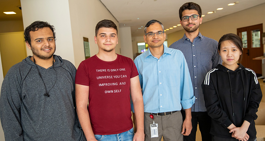 Qatar University Math Championship winners