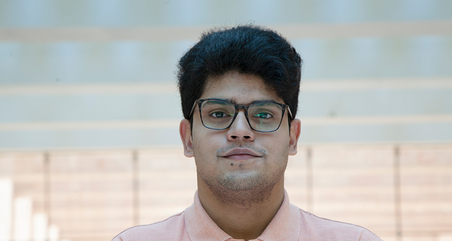Carnegie Mellon University in Qatar student Zaryab Shahzaib secured first prize for his project on ‘Graph Theory for Predicting Flight Faults'.