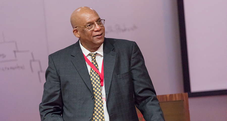 Milton Cofield has been part of the CMU-Q faculty since 2017.