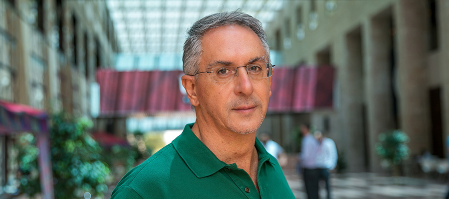 Lead principal investigator Gianni Di Caro is an associate teaching professor of computer science at CMU-Q.