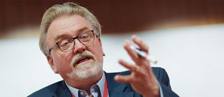 16-03-15-dan-martin-web - Carnegie Mellon University in Qatar