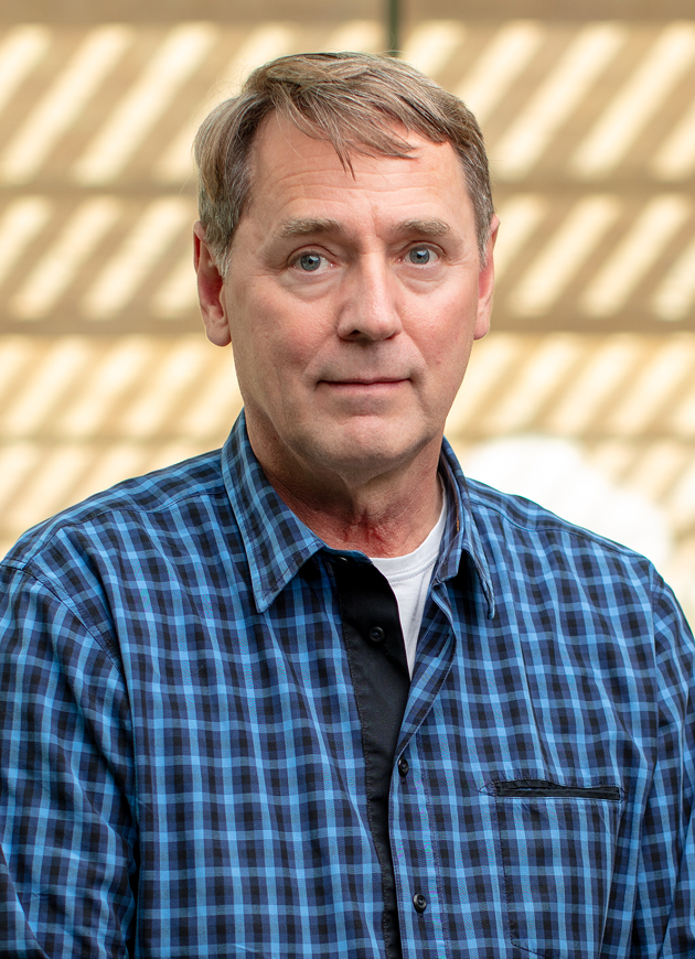 Portrait of Anthony Ross Weston, Carnegie Mellon University in Qatar
