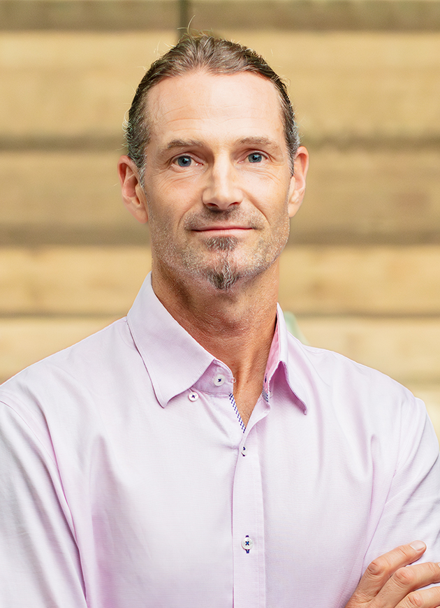Portrait of Erik Helin, Carnegie Mellon University in Qatar