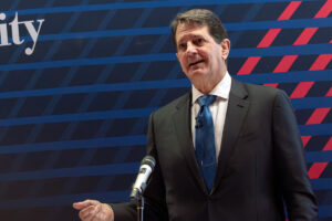 Lawrence-Golub CEO Golub Capital